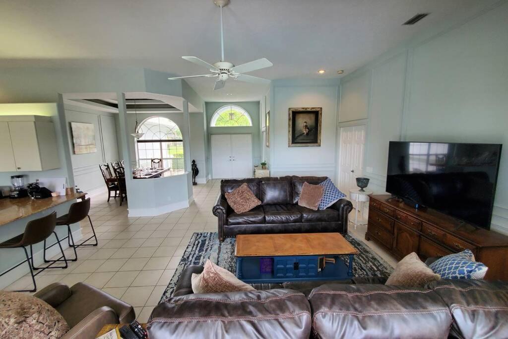Our Beautiful Florida Vacation Home With Heated Pool Port St. Lucie Exteriör bild