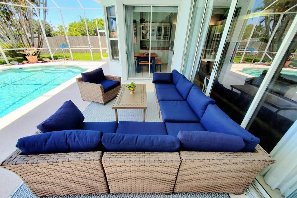 Our Beautiful Florida Vacation Home With Heated Pool Port St. Lucie Exteriör bild